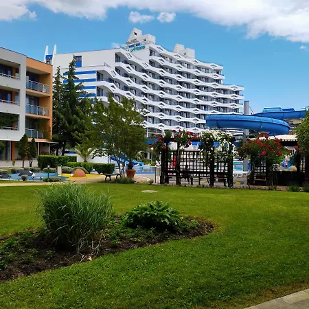 Trakia Plaza Sunny Apartment